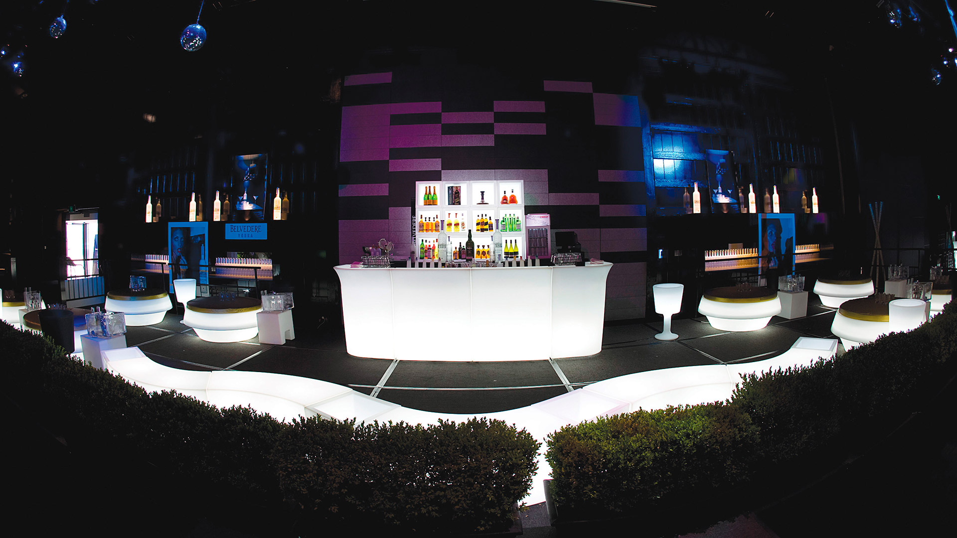 bar-bancone-luminoso-led-bottigliera-noleggio bar-bancone-luminoso-led-bottigliera-noleggio